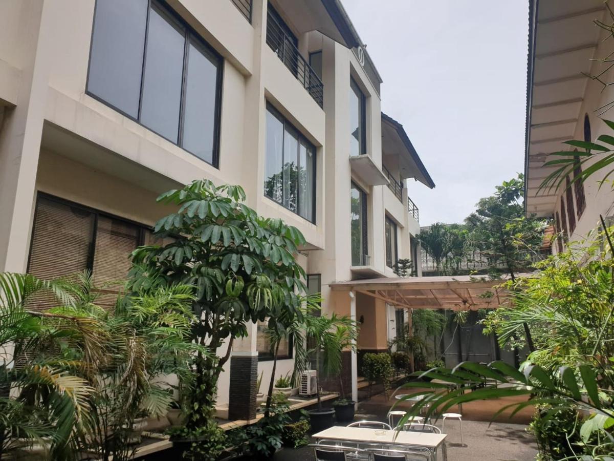 Arimbi Pejaten Suites Jakarta Eksteriør billede