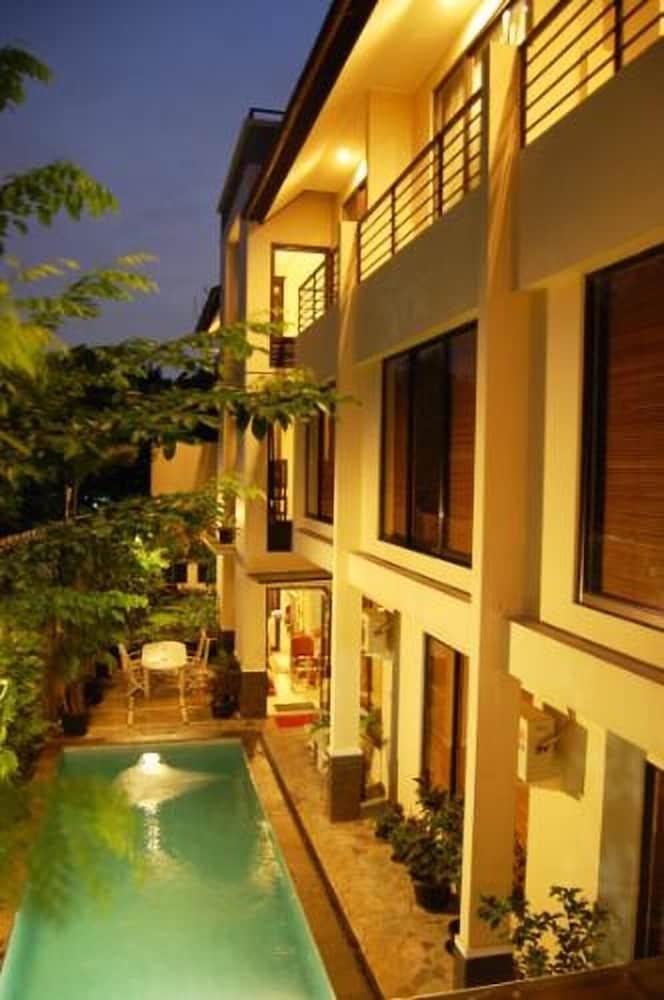 Arimbi Pejaten Suites Jakarta Eksteriør billede